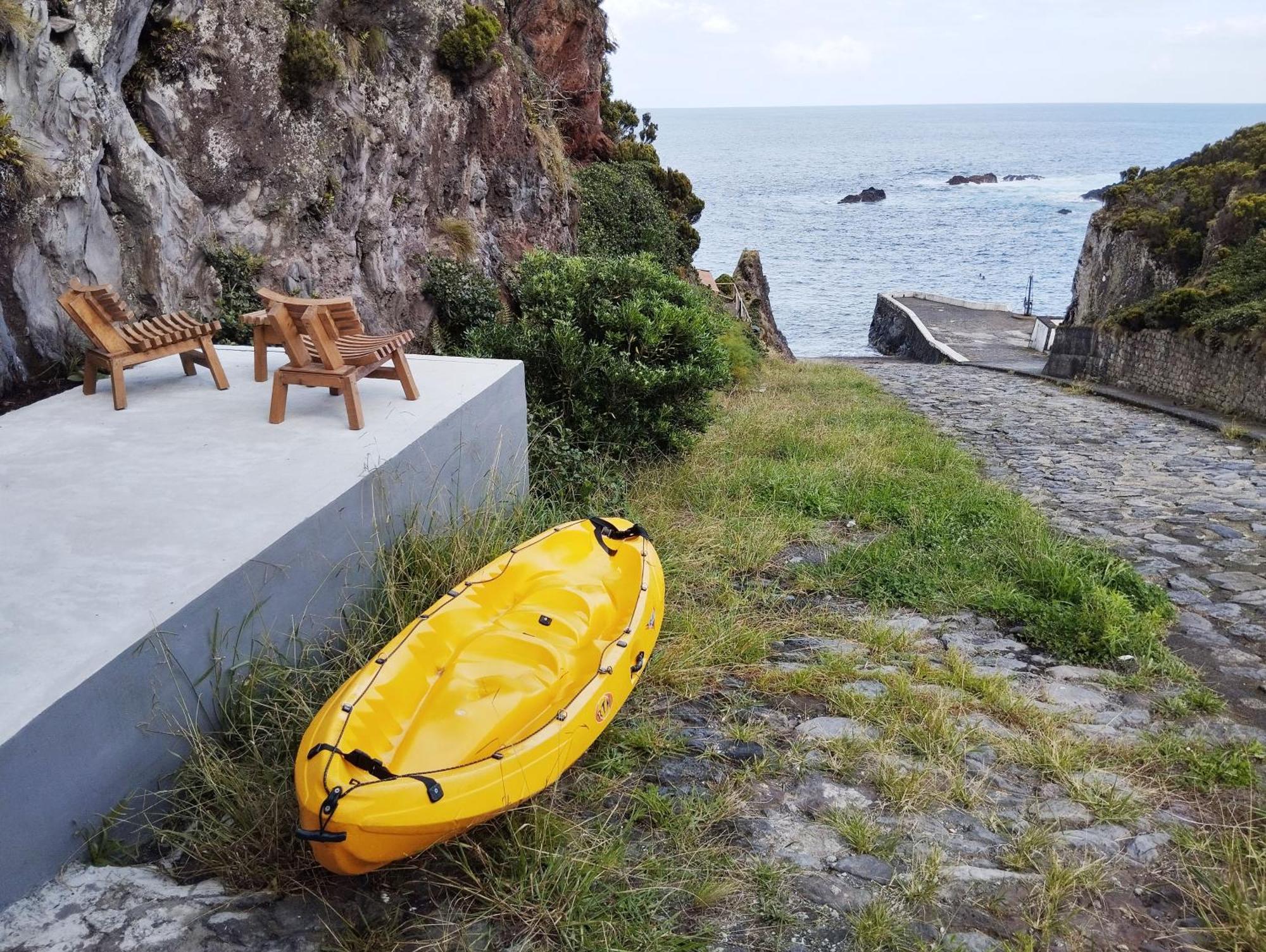 Casa Dos Botes Hotel Санта Круз да Флорес Екстериор снимка