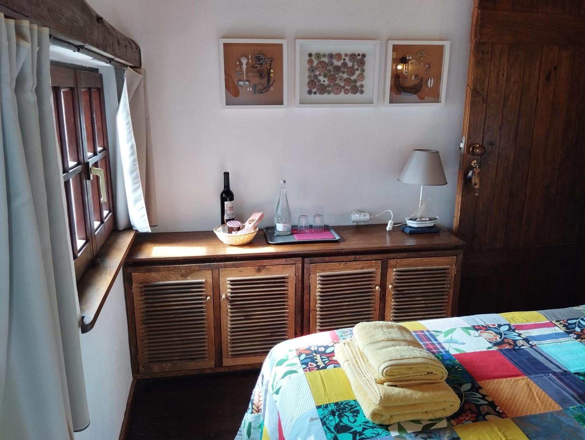 Casa Dos Botes Hotel Санта Круз да Флорес Екстериор снимка