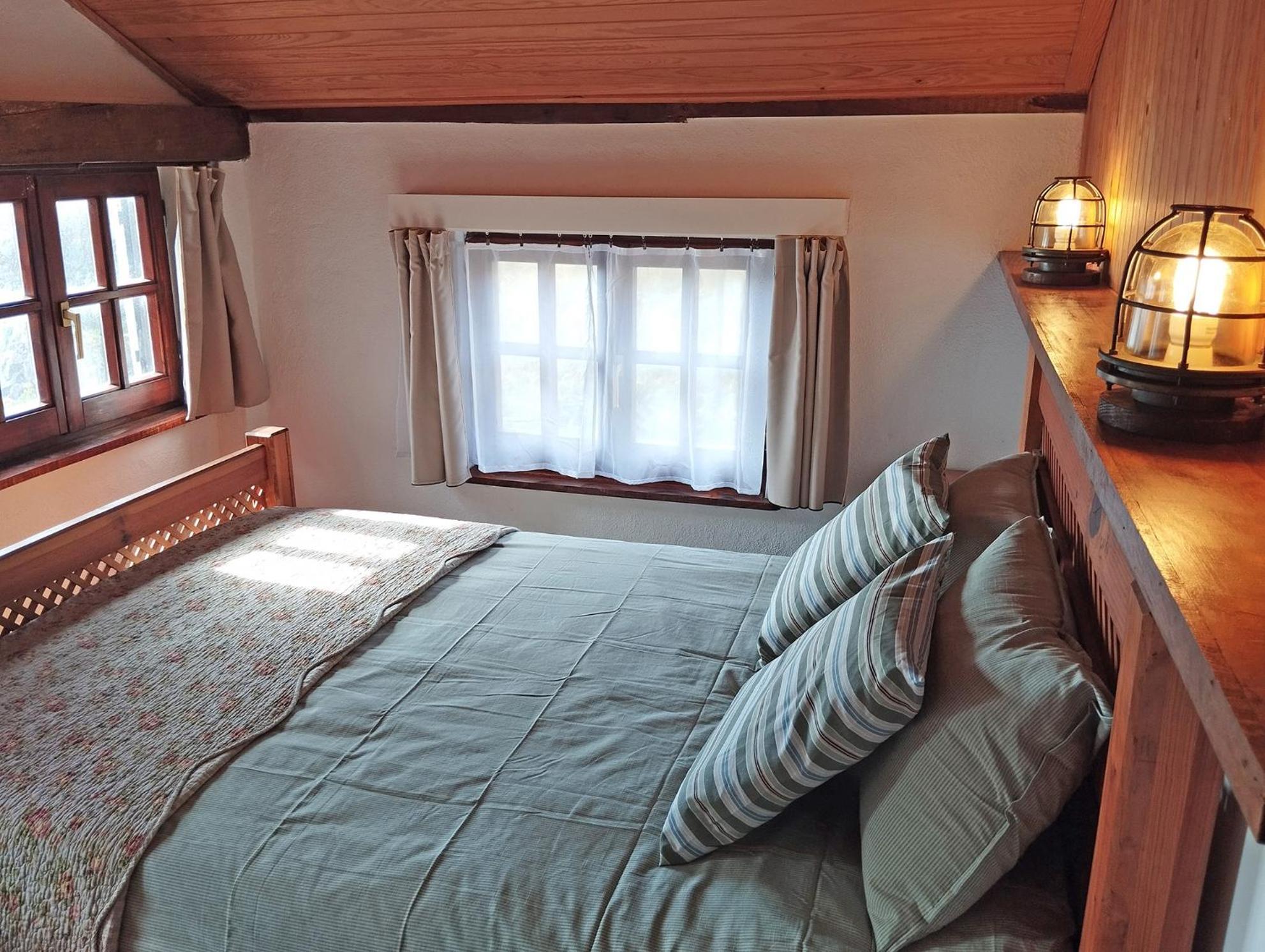 Casa Dos Botes Hotel Санта Круз да Флорес Екстериор снимка